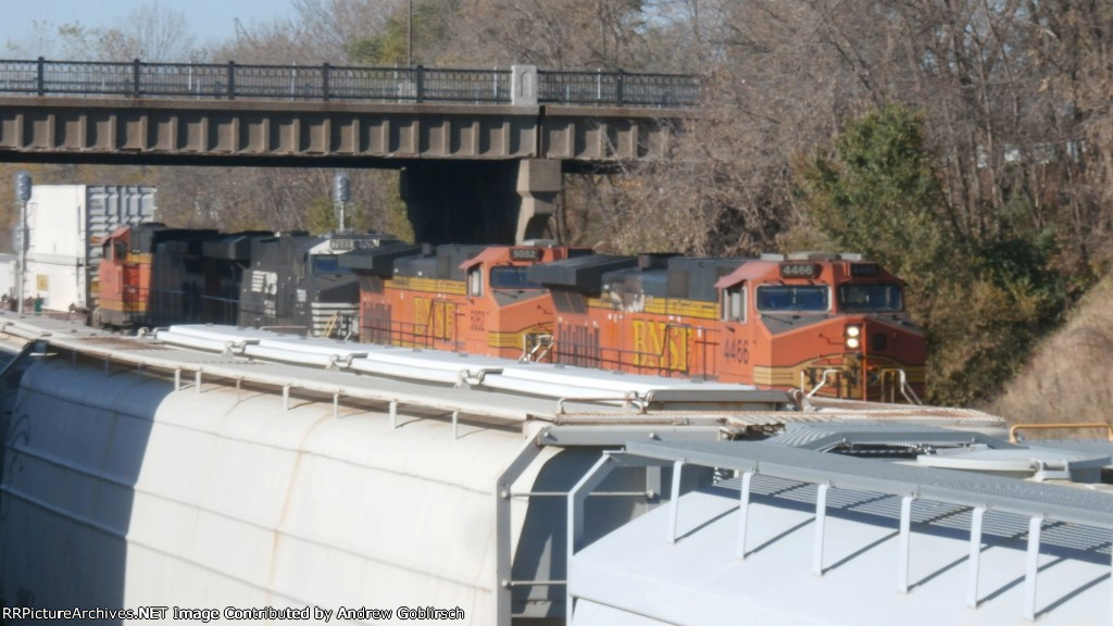 NS 7688, BNSF 4466, 5052 & 4310